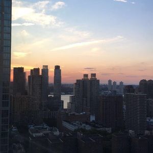 Meet your Posher, Claire